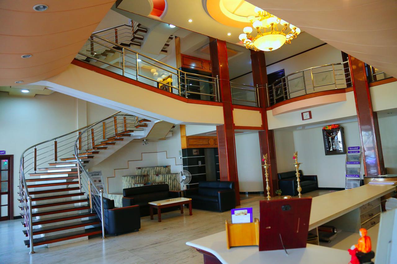 Hotel Vels Court 帕拉尼 外观 照片