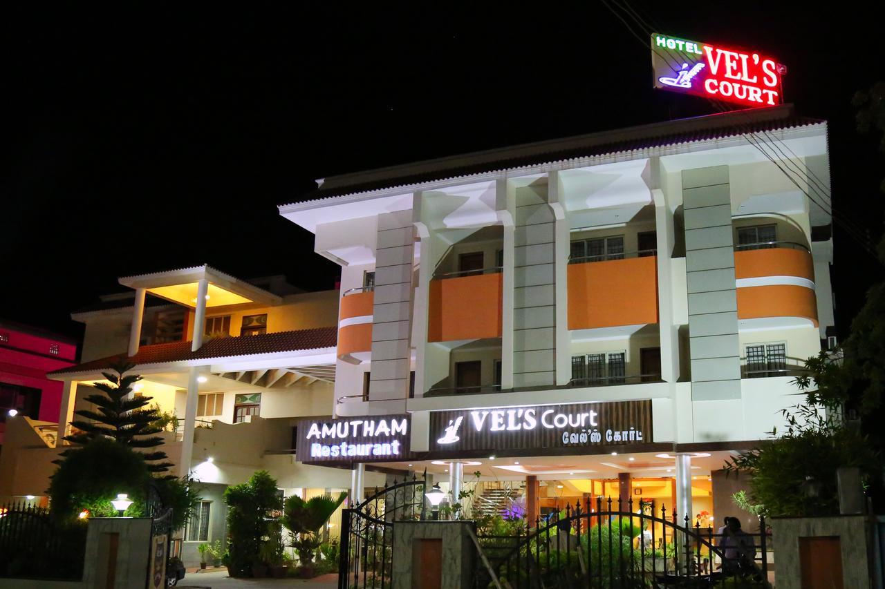 Hotel Vels Court 帕拉尼 外观 照片