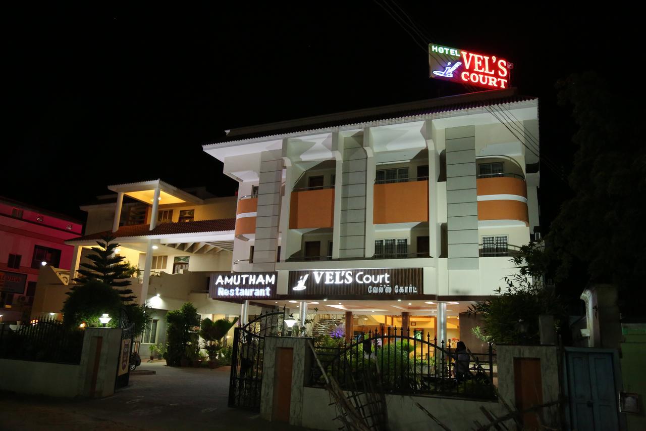 Hotel Vels Court 帕拉尼 外观 照片